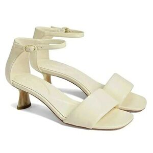 Vince Pepa Leather Ankle Strap Open Toe Kitten Heel Sandals in Marble Cream Sz 9
